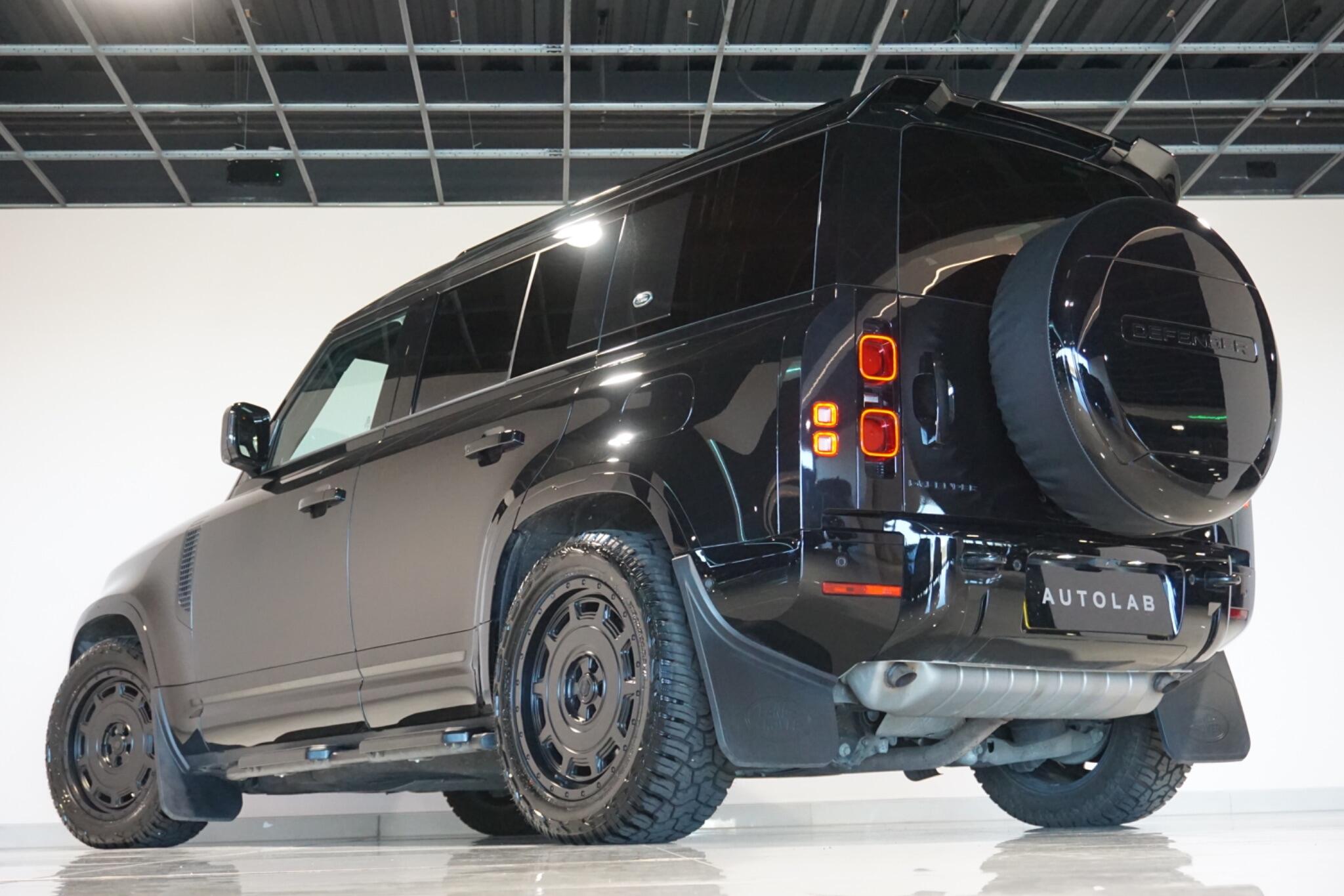 Land Rover Defender 110 2.0 P400e 15.4kWh X-Dynamic S SUV 5dr Petrol Plug-in Hybrid Auto 4WD Euro 6 (s/s) (404 ps)